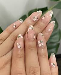 Dried flower nail art